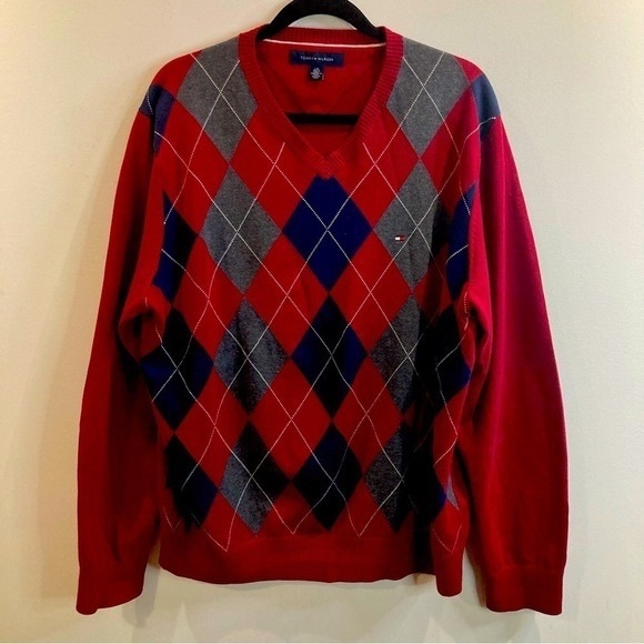 Tommy Hilfiger Other - Tommy Hilfiger Red Argyle V-Neck Sweater with Navy and Gray Diamonds